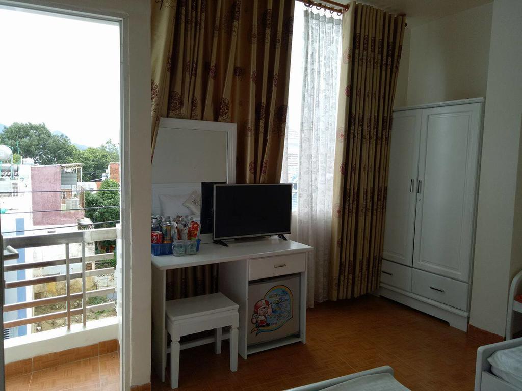 Ken Hotel На Транг Екстериор снимка